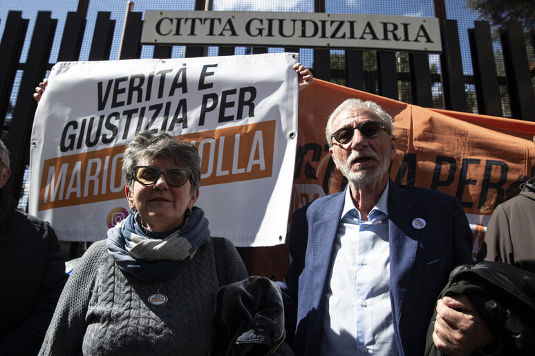 Caso Paciolla: genitori,  'è stato ucciso, non archiviate ' - RIPRODUZIONE RISERVATA