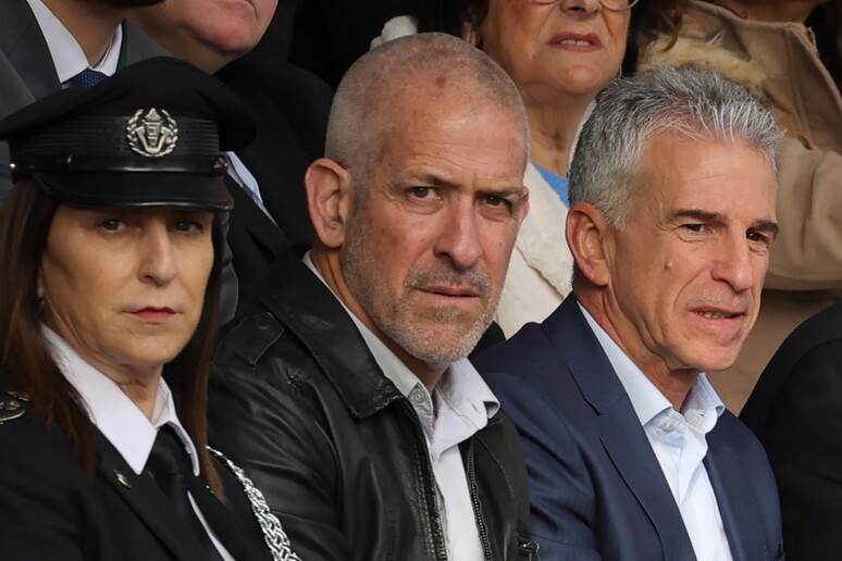 Al centro Ronen Bar, il capo dello Shin Bet © ANSA/EPA