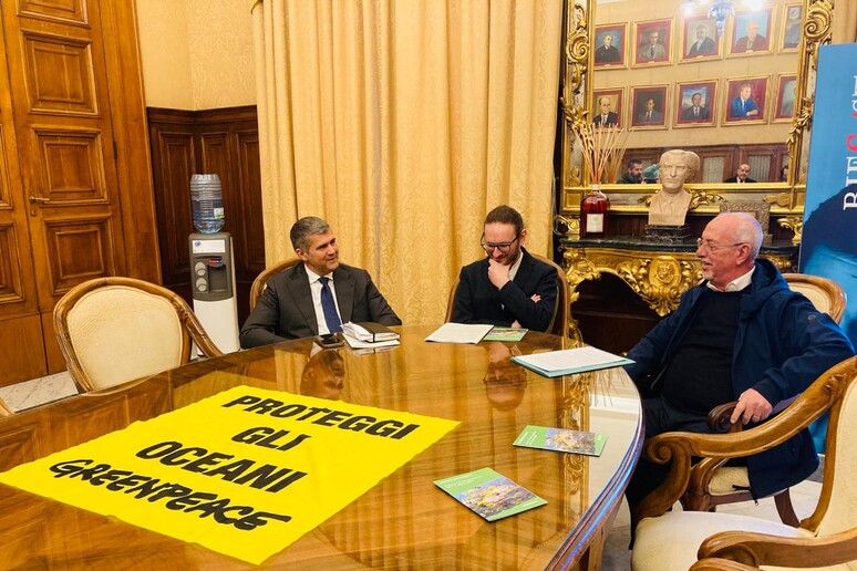 - RIPRODUZIONE RISERVATA
