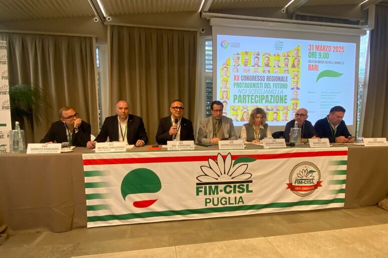 - RIPRODUZIONE RISERVATA