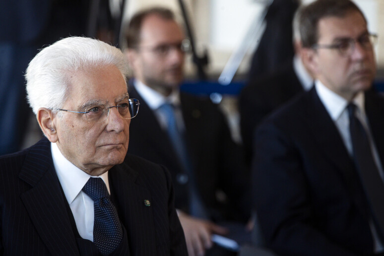 - RIPRODUZIONE RISERVATA
