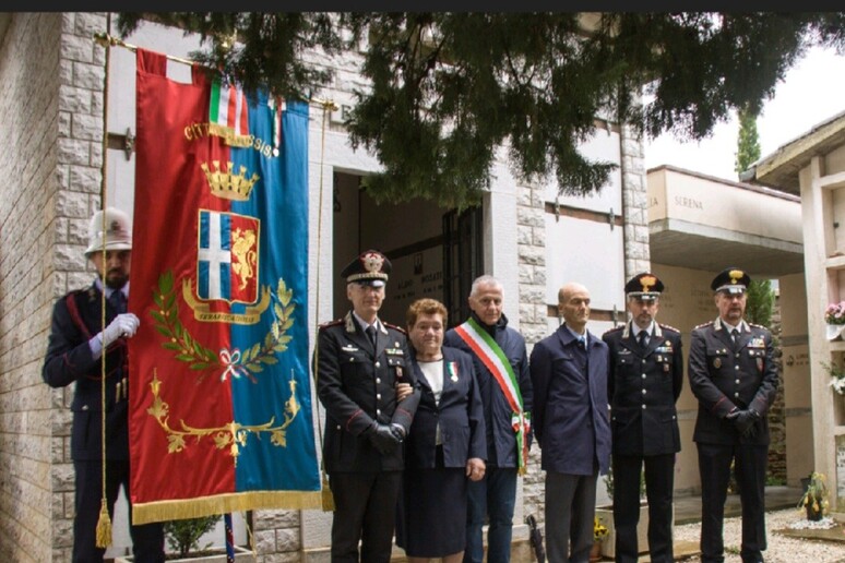- RIPRODUZIONE RISERVATA