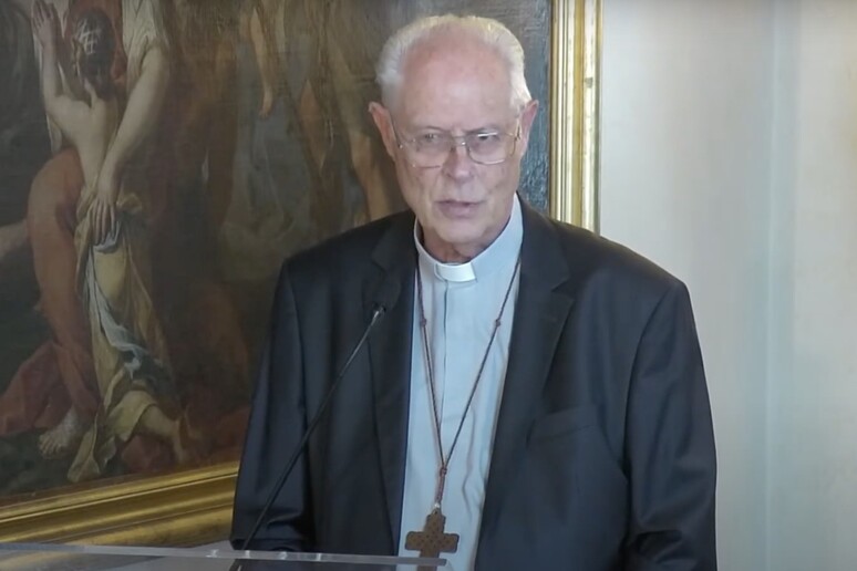 - RIPRODUZIONE RISERVATA