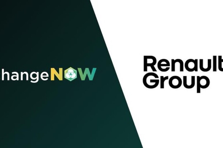 Renault al ChangeNow Summit con demo car Emblème - RIPRODUZIONE RISERVATA