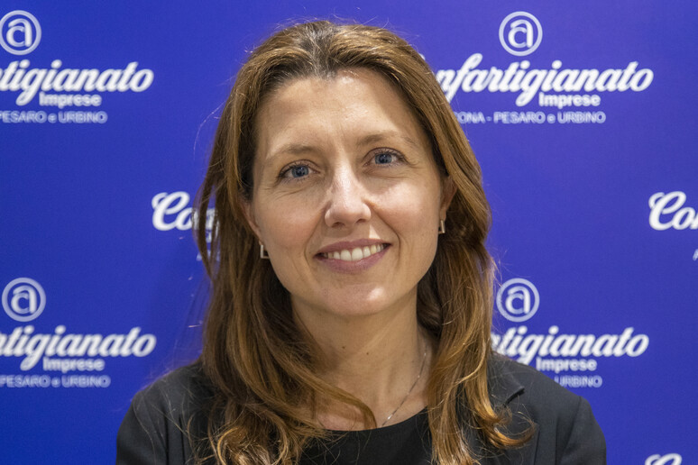 - RIPRODUZIONE RISERVATA