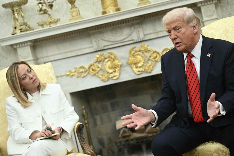 Le Soir: "Giorgia Meloni apripista alla Casa Bianca" © ANSA/AFP