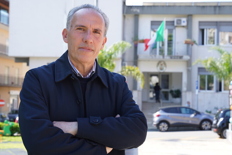 - RIPRODUZIONE RISERVATA