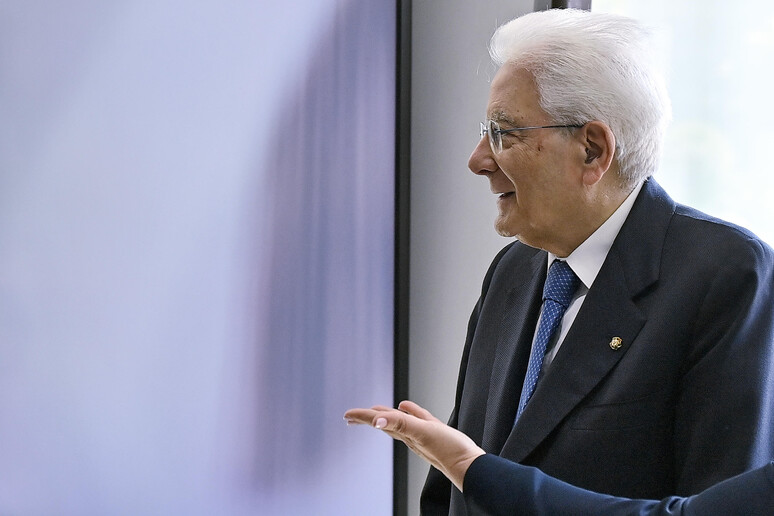 - RIPRODUZIONE RISERVATA