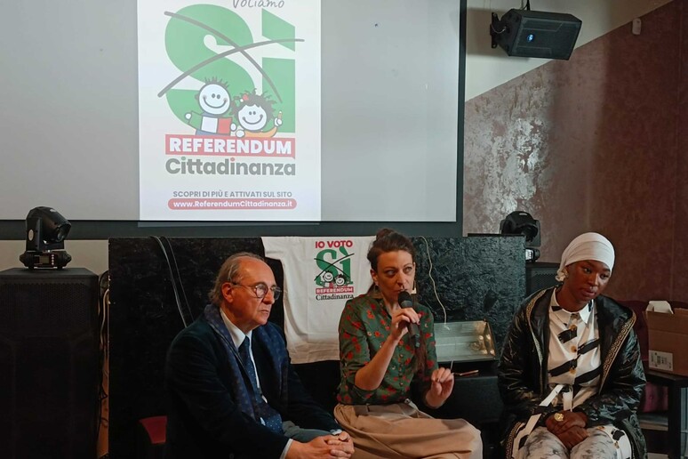 - RIPRODUZIONE RISERVATA