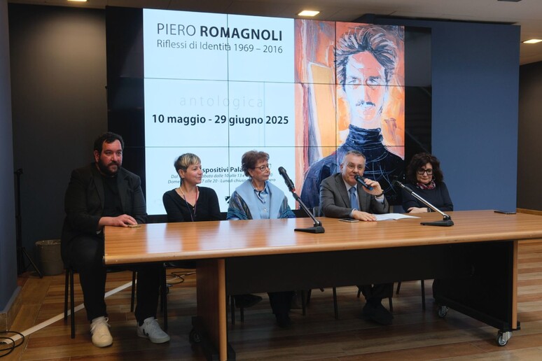 - RIPRODUZIONE RISERVATA