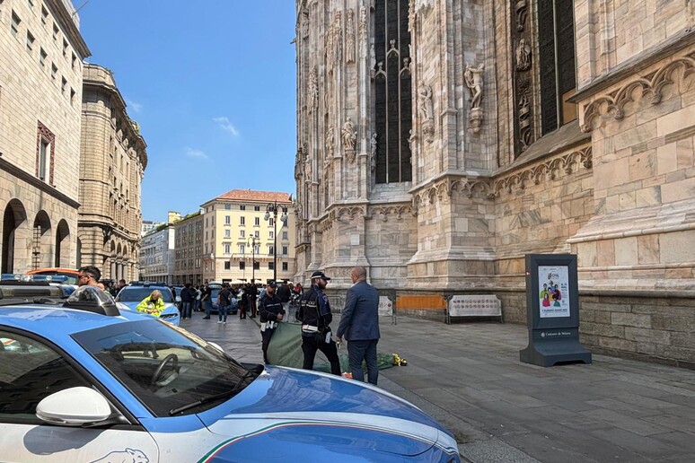 - RIPRODUZIONE RISERVATA