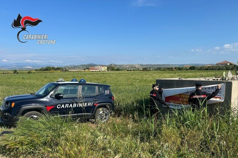 - RIPRODUZIONE RISERVATA