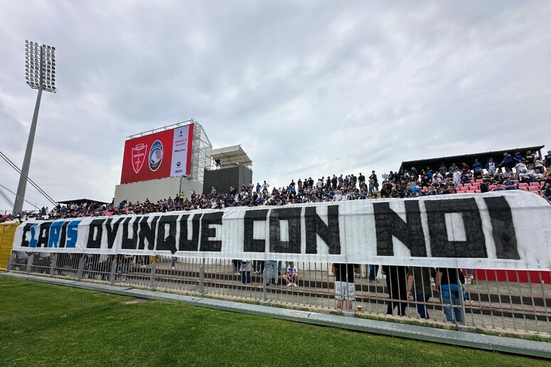 - RIPRODUZIONE RISERVATA