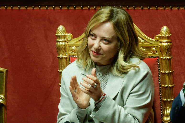 - RIPRODUZIONE RISERVATA