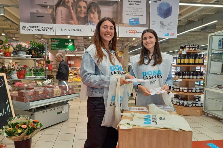 - RIPRODUZIONE RISERVATA