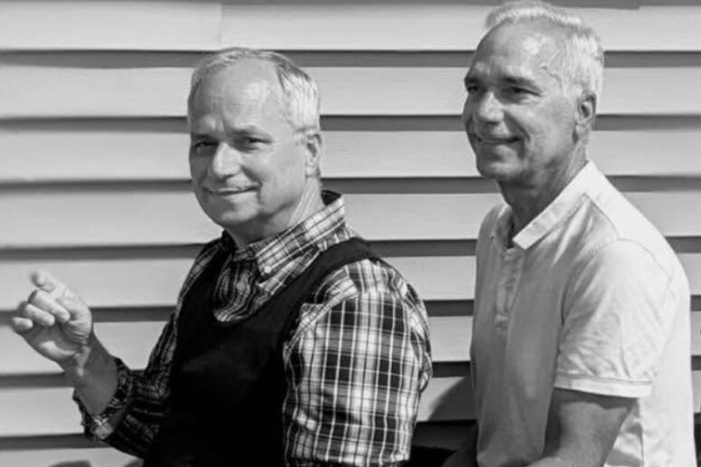 Il Papa Leone XIV e il fratello John Prevost - RIPRODUZIONE RISERVATA
