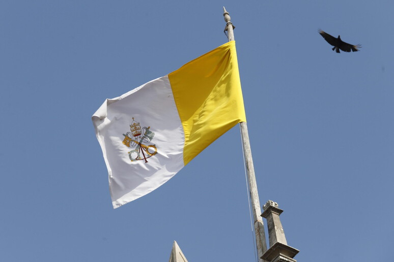 Cina, la Chiesa patriottica si congratula con Leone XIV © ANSA/EPA